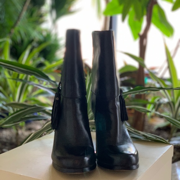 COACH SOFT LEATHER BOOTS BLACK LEGRA SIZE 8M PREOWNED IN BOX - Picture 12 of 16